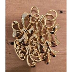 Gold Bow Brooch Pin Vintage Style Elegant Holiday Party Jewelry - TARA - Vintage